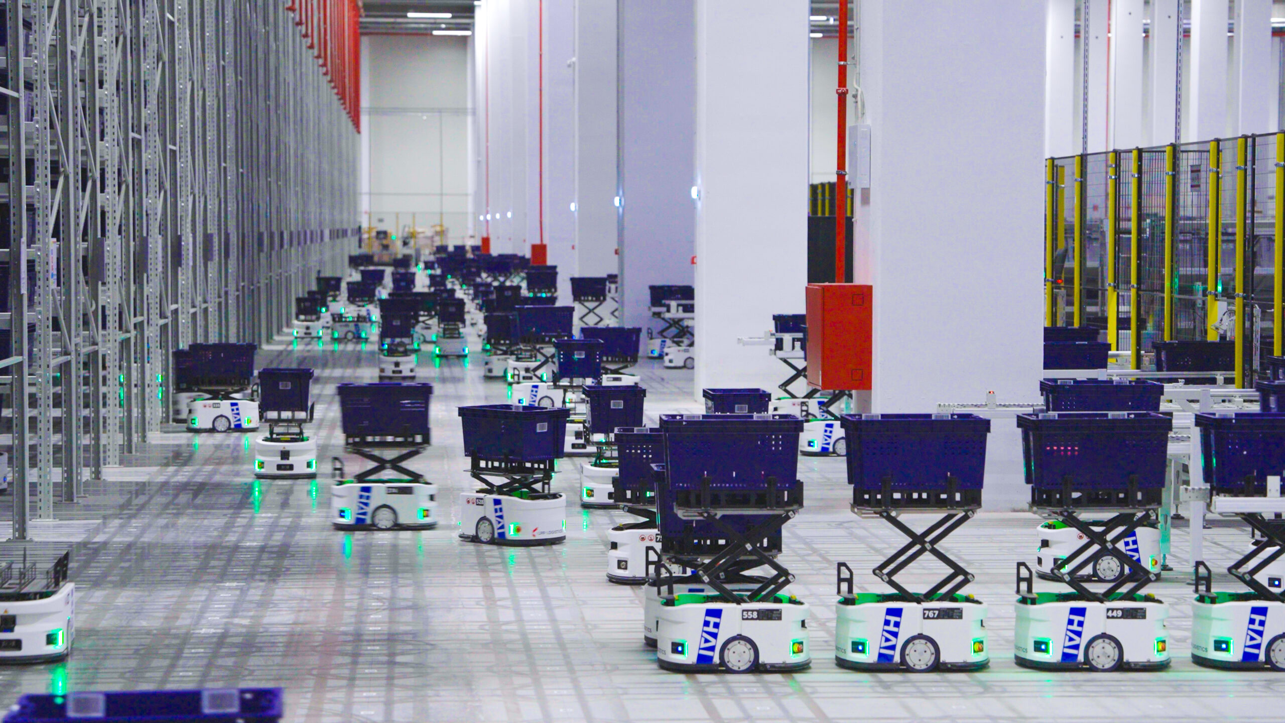 WMS, roboty i AI. Jak Silky Coders wspiera logistykę przyszłości LPP